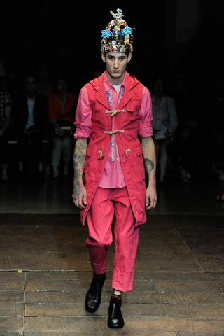 Comme des Garcons / - 2012